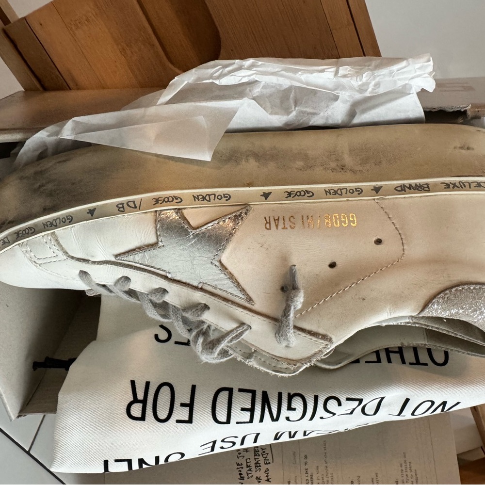 Golden Goose Sneakers with Star Accent - Picture 6 of 8
